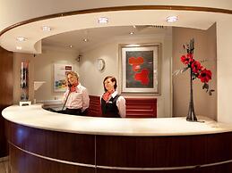 Mercure Livingston Hotel