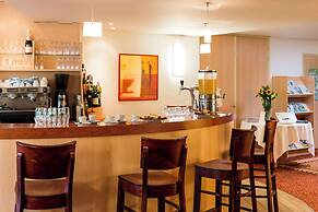 Brit Hotel Rennes Cesson - Le Floréal