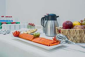 Krystal Urban Ciudad Juárez by US Consulate