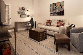 Hilton Austin Airport