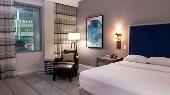 Hilton Austin Airport