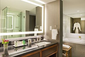 Hilton Nashville Downtown