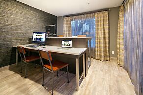 Holiday Inn Express & Suites Paso Robles by IHG