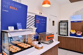 Holiday Inn Express Arcata / Eureka - Airport Area by IHG