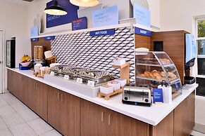 Holiday Inn Express Arcata / Eureka - Airport Area by IHG