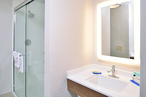 Holiday Inn Express Arcata / Eureka - Airport Area by IHG