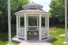 Holiday Inn Express & Suites Charlotte-Concord-I-85 by IHG