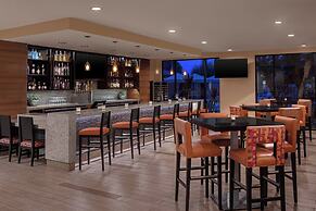 Delta Hotels by Marriott Anaheim Garden Grove