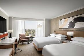 Delta Hotels by Marriott Anaheim Garden Grove