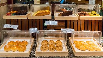 Crowne Plaza Hotel Qingdao by IHG