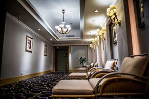 Crowne Plaza Hotel Qingdao by IHG