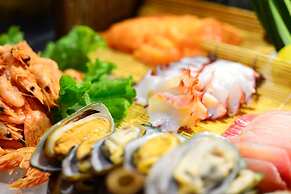 Crowne Plaza Hotel Qingdao by IHG