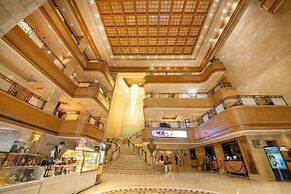 Crowne Plaza Hotel Qingdao by IHG