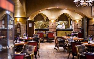 Crowne Plaza Hotel Qingdao by IHG