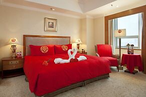 Crowne Plaza Hotel Qingdao by IHG