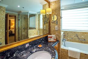 Crowne Plaza Hotel Qingdao by IHG