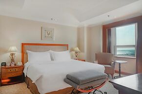 Crowne Plaza Hotel Qingdao by IHG