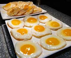 Crowne Plaza Hotel Qingdao by IHG