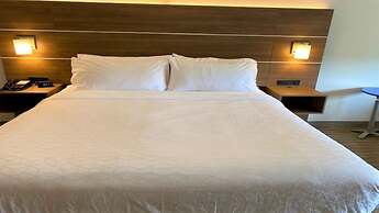 HOLIDAY INN EXPRESS & SUITES REIDSVILLE by IHG