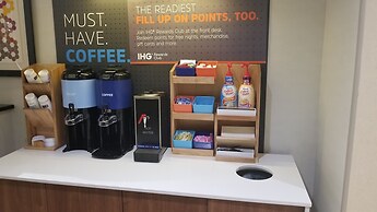 Holiday Inn Express Hotel and Suites Kinston by IHG