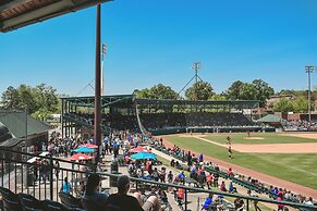 Holiday Inn Express Hotel and Suites Kinston by IHG