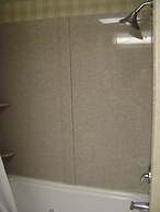 Holiday Inn Express Hotel and Suites Kinston by IHG