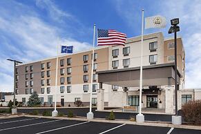 Holiday Inn Express Hotel & Suites Providence-Woonsocket by IHG