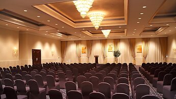 Crowne Plaza Muscat by IHG