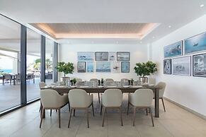 Crowne Plaza Muscat by IHG