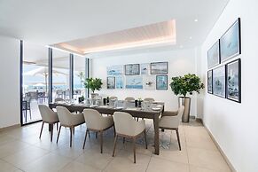 Crowne Plaza Muscat by IHG