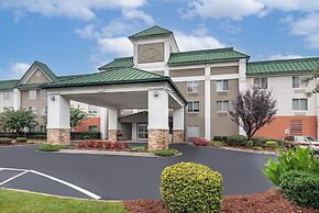 Holiday Inn Express Hotel and Suites Kings Mountain by IHG