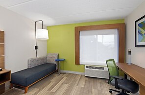 Holiday Inn Express Hotel and Suites Kings Mountain by IHG