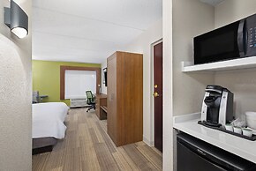 Holiday Inn Express Hotel and Suites Kings Mountain by IHG