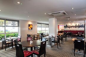 Holiday Inn Express Glasgow Airport by IHG
