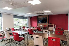 Holiday Inn Express Glasgow Airport by IHG