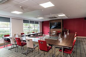 Holiday Inn Express Glasgow Airport by IHG