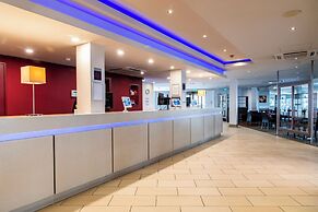 Holiday Inn Express Glasgow Airport by IHG