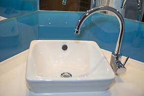 Holiday Inn Express Cardiff Bay by IHG