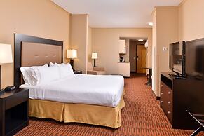 Holiday Inn Express Breezewood by IHG