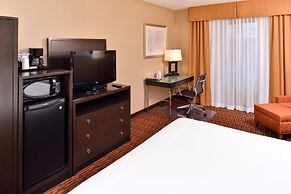 Holiday Inn Express Breezewood by IHG