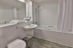 Sheffield Metropolitan Hotel by Belvilla