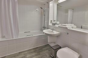 Sheffield Metropolitan Hotel by Belvilla