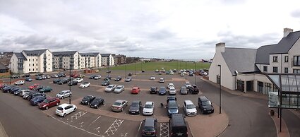 Carnoustie Golf Hotel