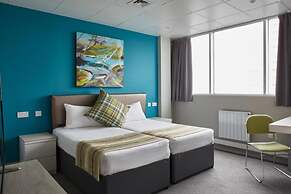 Cardiff Bute Terrace Hotel By Belvilla
