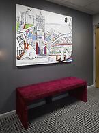 Cardiff Bute Terrace Hotel By Belvilla