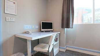 Cardiff Bute Terrace Hotel By Belvilla