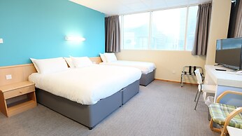 Cardiff Bute Terrace Hotel By Belvilla