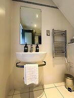 voco Oxford Spires by IHG