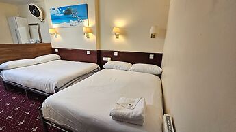Hyde Park Court Hotel
