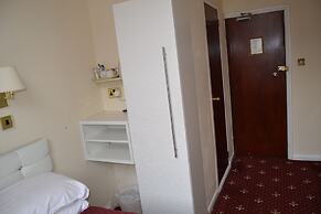 Hyde Park Court Hotel